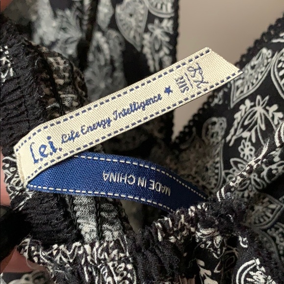 L.E.I dress - NWT - Picture 5 of 6